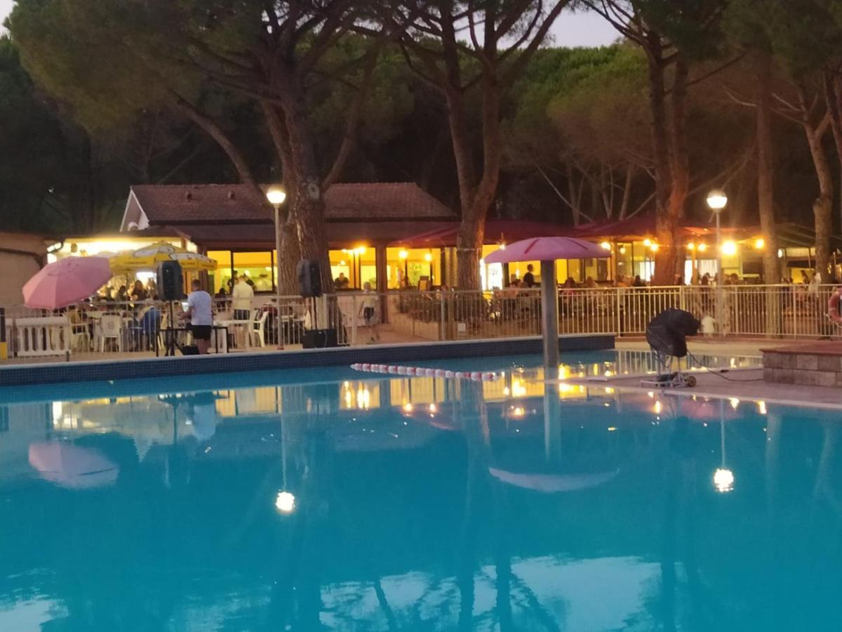 Campeggio Del Forte Marina Di Bibbona Eksteriør billede