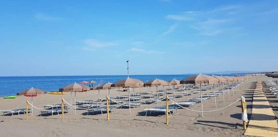 Campeggio Del Forte Marina Di Bibbona Eksteriør billede
